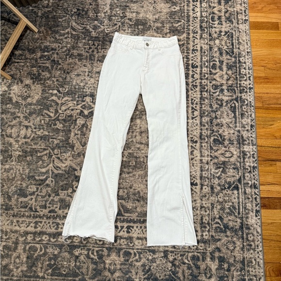 Lola Jeans High-Rise Flare Jeans in White size 28 - Picture 2 of 8